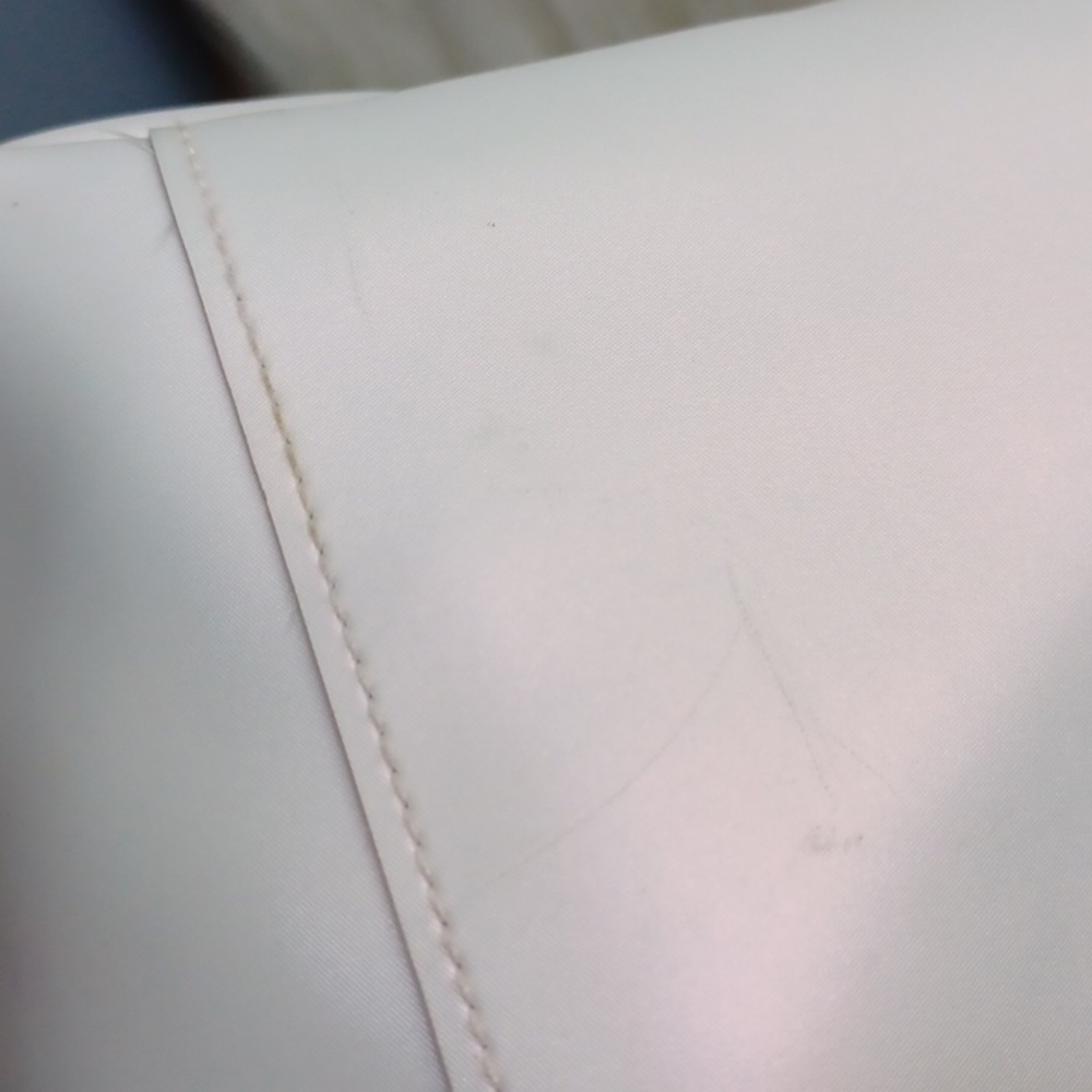 Dior Cosmetic Bag - Picture 7 of 13